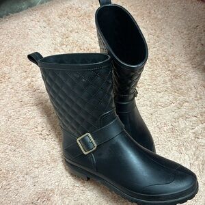 Black Rain Boots